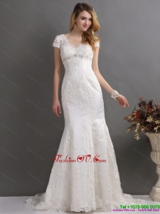 2015 Luxurious Bateau Wedding Dress with Lace and Beading