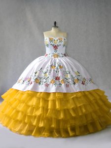 Sweetheart Sleeveless Organza Quinceanera Dress Embroidery and Ruffled Layers Lace Up