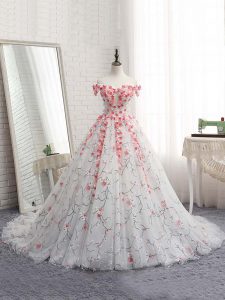 Tulle Off The Shoulder Sleeveless Brush Train Lace Up Appliques Quinceanera Dresses in White