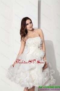 White Strapless Ruffled Short Beach Wedding Dresses with Hand Made Flower