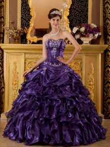 Organza Quinceanera Dress Purple Ball Gown Sweetheart Ruffles