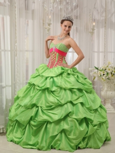 Sweetheart Beading Spring Green Pick-ups Quinceanera Dress