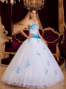 White and Blue Sweetheart Tulle Appliques Quinceanera Dress