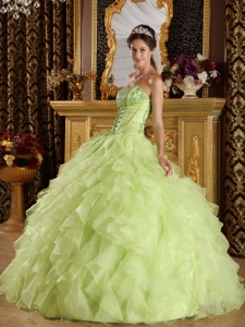 Embroidery Beading Yellow Green Quinceanera Dress Strapless