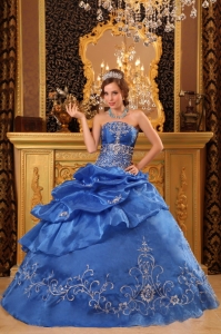 Strapless Organza Beading Quinceanera Dress with Embroidery