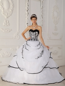 Sweetheart Satin and Organza Quinceanera Dress with Boning Details