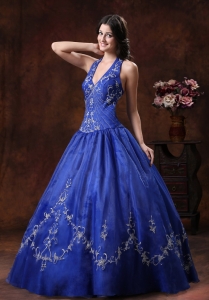 Royal Blue Halter Quinceanera Dresses Embroidery Organza