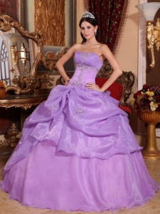 Pick-ups Ball Gown Beaded Ruch Lavender Quinceanera Dress