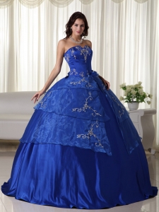 Embroidery Quinceanera Dress Blue Strapless Organza Ball Gown