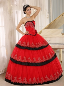 Red Pretty Appliques Hand Made Flowers Quinceanera Dress