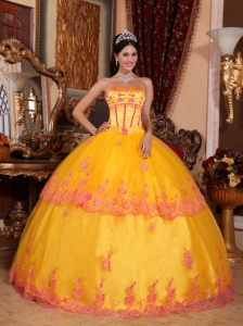 Gold Ball Gown Strapless Lace Appliques Quinceanera Dress