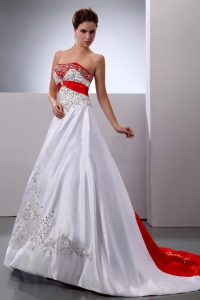 White and Red Wedding Dress Embroidery Beading Court Train