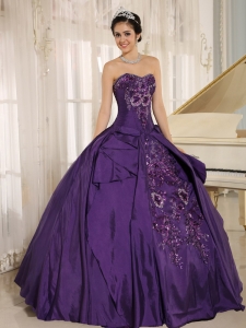 Purple Pretty Embroidery Quinceanera Dress Sweetheart Ball Gown
