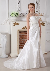 A-line Wedding Dress Sweetheart Court Train Lace Ruch