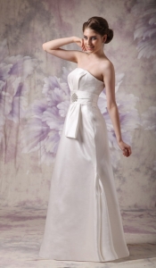 White Column Strapless Taffeta Beading Wedding Dress
