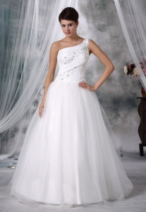 One Shoulder Beaded Decorate Up Bodice Bridal Gown For 2013