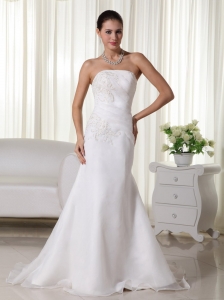 Mermaid Strapless Satin and Organza Appliques Bridal Gown