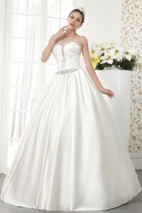 Elegant A-line Sweetheart Floor-length Satin Wedding Dress