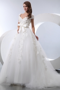 V-neck Taffeta and Tulle Hnad Made Flowers Wedding Dress with Bow