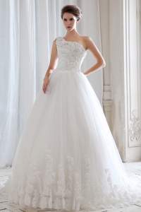 Princess One Shoulder Wedding Gown Tulle Beading