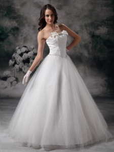 Strapless Floor-length Tulle Beading Brial Gowns