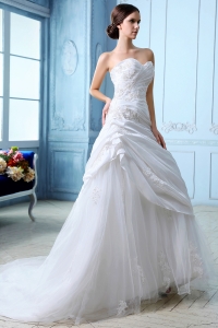 Sweetheart Court Train TulleRuch and Appliques Wedding Dress