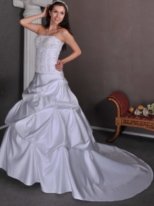 Strapless Wedding Gowns Chapel Train Appliques Beading