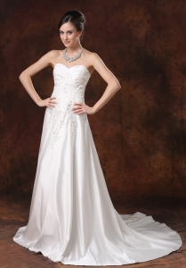 Lace and Beading Sweetheart Bridal Dresses Court Train
