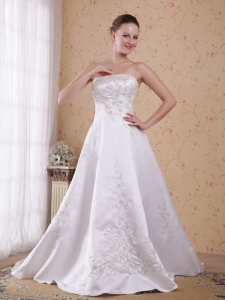Strapless Count Train Embroidery Satin Wedding Bridal Dress