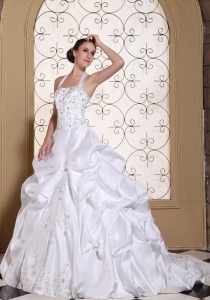 Halter Top Bridal Wedding Gown Embroidery Pick-ups Chapel Train