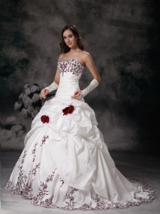 White Wedding Dress Wine Red Embroidery Ball Gown Brush Train