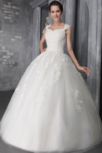 Lace Straps Ball Gown Sequins Wedding Dress Appliques