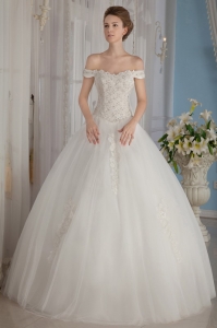 Off The Shoulder Appliques Ball Gown Beading Wedding Dress