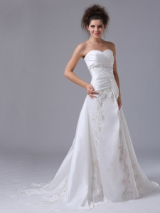 Beading A-Line Sweetheart Organza Embroidery Sweep Bridal Dresses