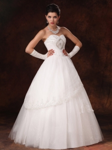 Lace Sweetheart A-line Beaded Organza Wedding Dress