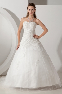 A-line Sweetheart Court Train Tulle Appliques Wedding Dress
