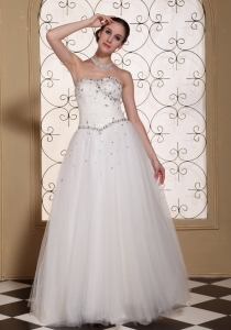 Sweetheart Wedding Dress Tulle A Line Beading Strapless