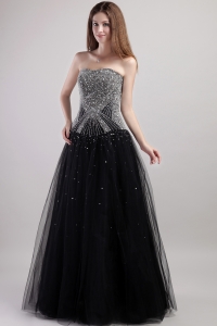 Black Tulle Column Strapless Beaded Decorated Bodice Prom Dress