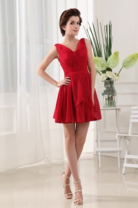Gorgeous Red V-neck Prom Dress With Mini-length