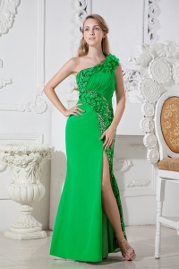 One Shoulder Green Beading Ruch Satin High Slit Prom Dress