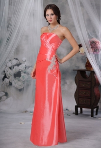 Appliques Watermelon red Ruched Evening Dress