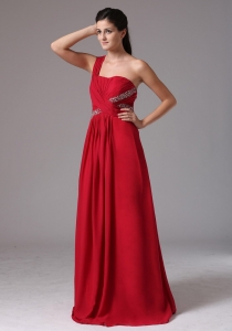 Stylish Red One Shoulder Beading and Ruch 2013 Prom Dress