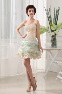 Sweetheart and Ruffled Layers Short prom Dress With Beading