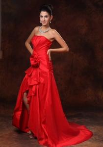 High Slit Strapless Celebrity Sweep Ruched Red Prom Dress