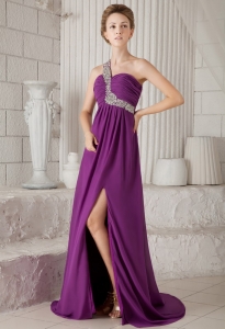 One Shoulder Purple Prom / Evening Dress Watteau Train Beading