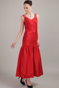 Tea-length Taffeta Mermaid Prom Dress Red Sheath V-neck