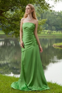 Green A-line Strapless Brush Train Taffeta Ruch Prom Dress