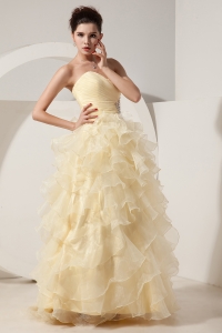 Beading Light Yellow Prom Dress Ruch Organza Ruffles