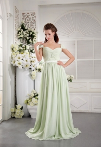 Apple Green off the Shoulder Brush Train Chiffon Ruch Prom Dress