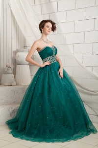 Green A-line Prom Dress Sweetheart Brush Train Organza Beading